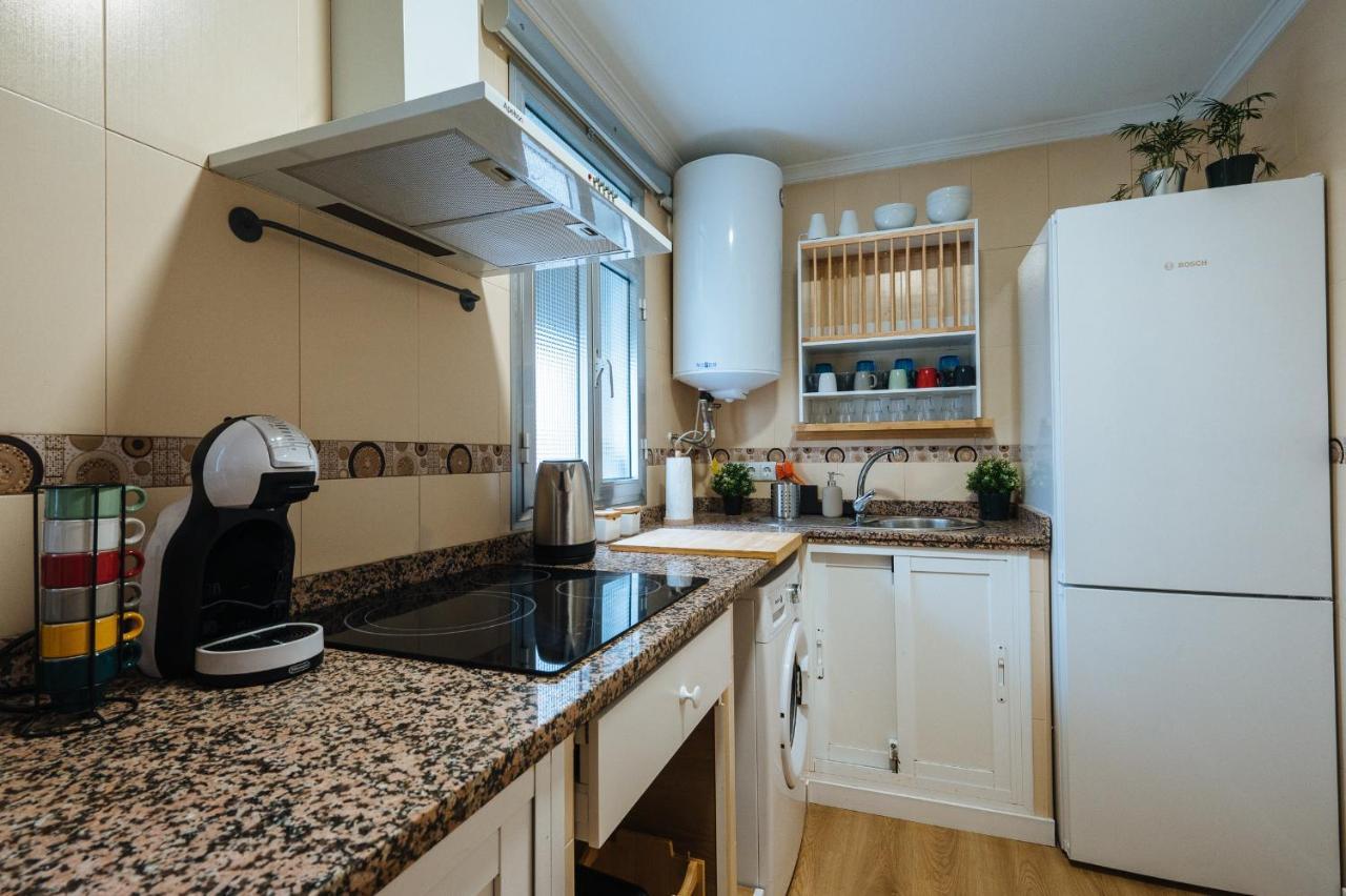 Muro De Los Navarros Suite Apartment Seville Ngoại thất bức ảnh