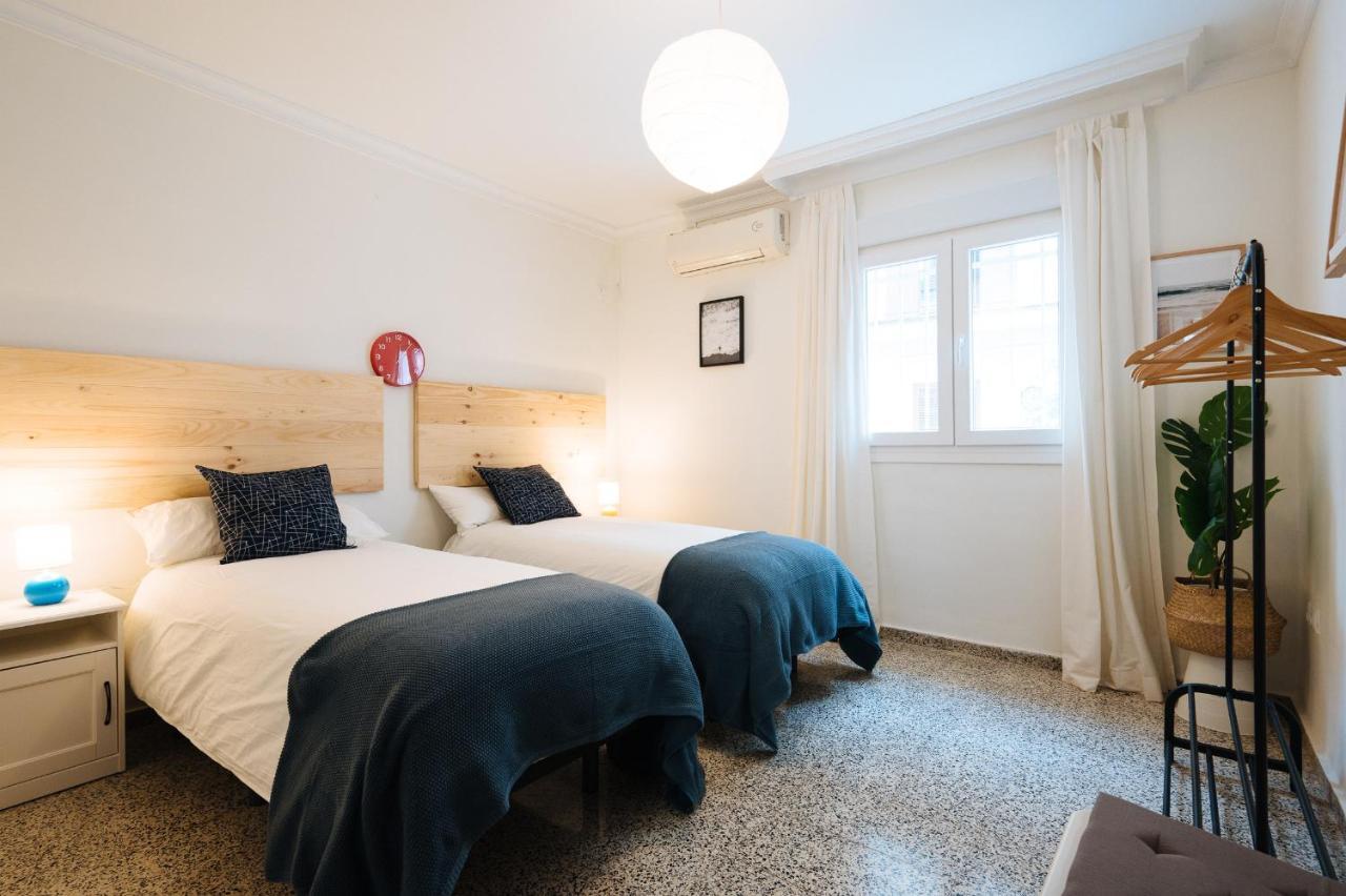 Muro De Los Navarros Suite Apartment Seville Ngoại thất bức ảnh